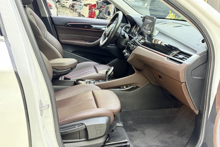 Used BMW X1 2020 sDrive20Li Premium Edition Interior 7