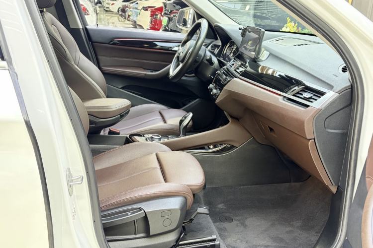 Used BMW X1 2020 sDrive20Li Premium Edition Interior 7