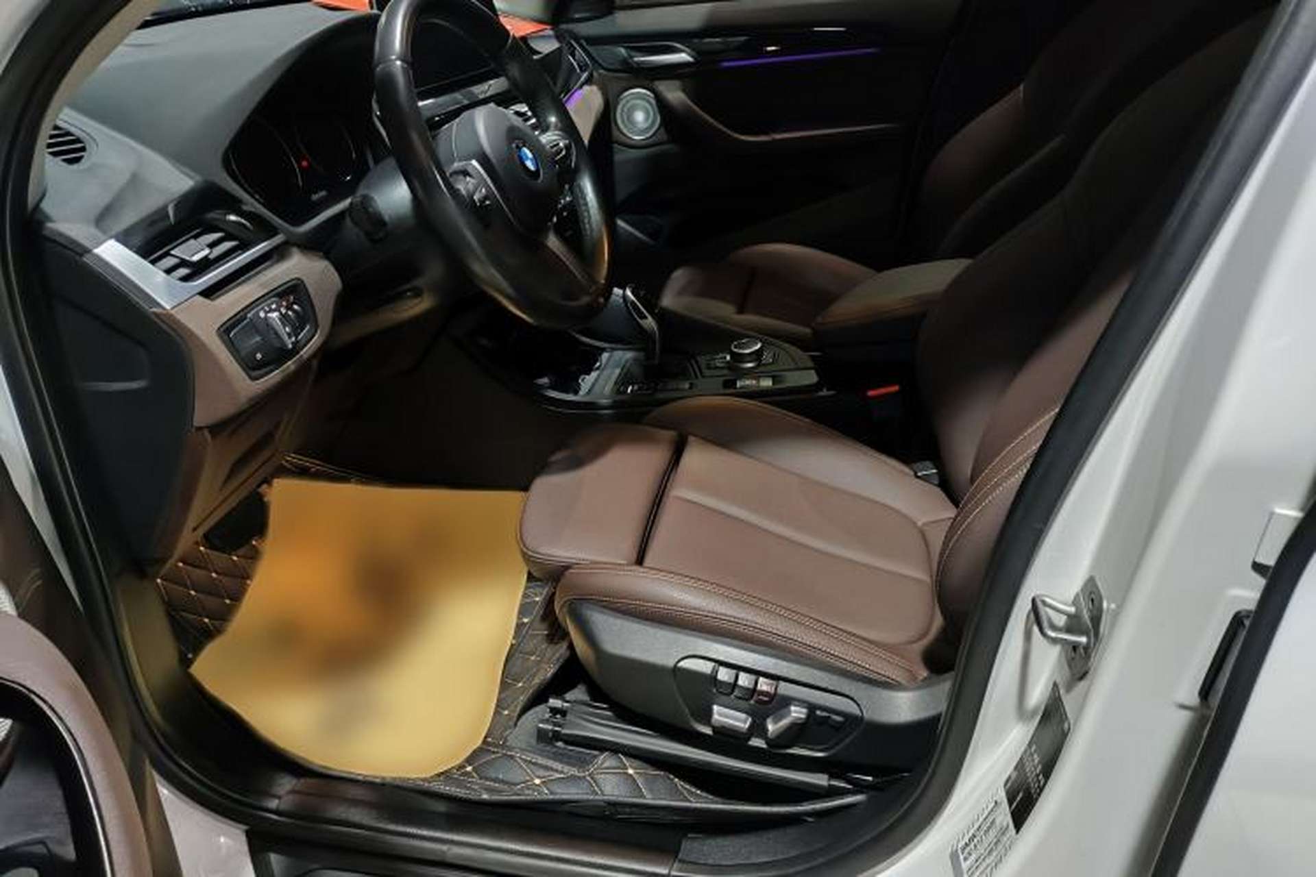 Used BMW X1 2020 sDrive25Li Leading Model Interior 7