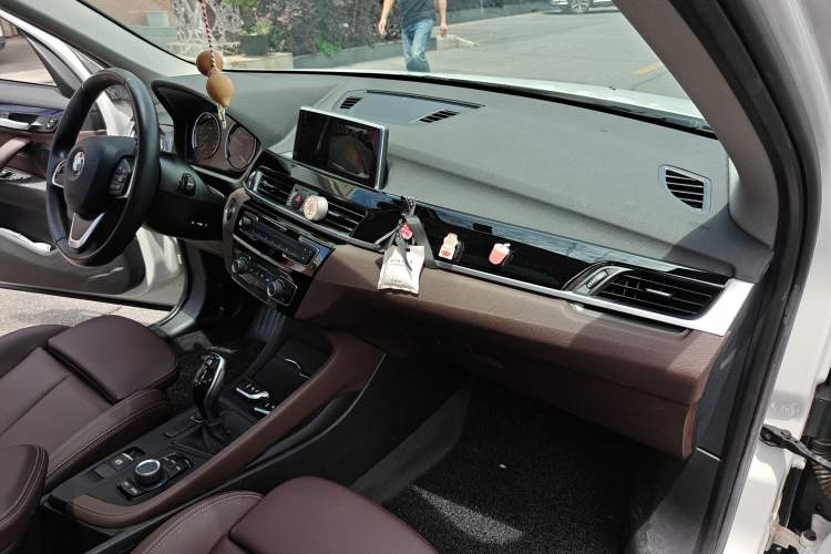 Used BMW X1 2020 sDrive20Li Fashion Model Interior 8