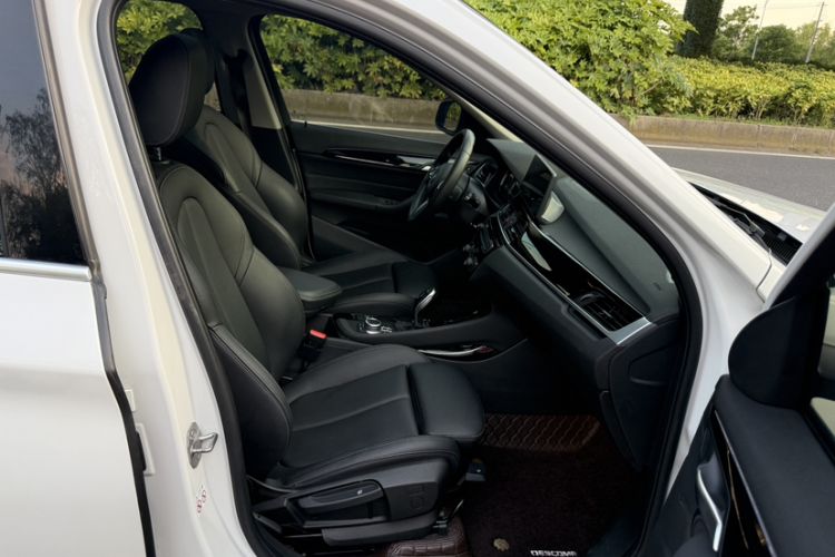 Used BMW X1 2020 sDrive20Li Premium Edition Interior 8