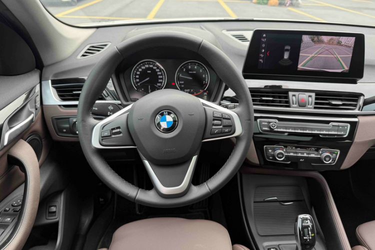 Used BMW X1 2020 sDrive25Li Leading Model Interior 8