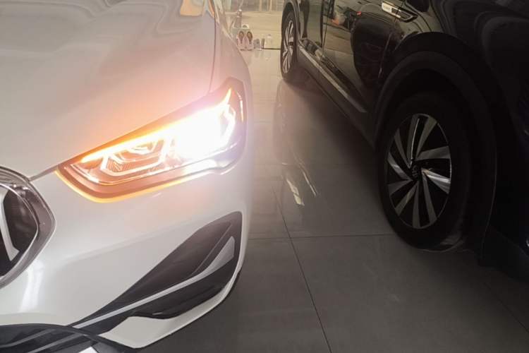 Used BMW X1 2020 sDrive20Li Premium Edition Left Front Headlight