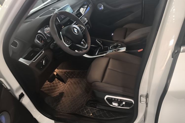 Used BMW X1 2020 sDrive20Li Fashion Model Left Front Seat