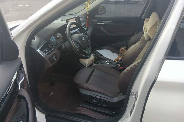 Used BMW X1 2020 sDrive25Li Leading Model Left Front Seat