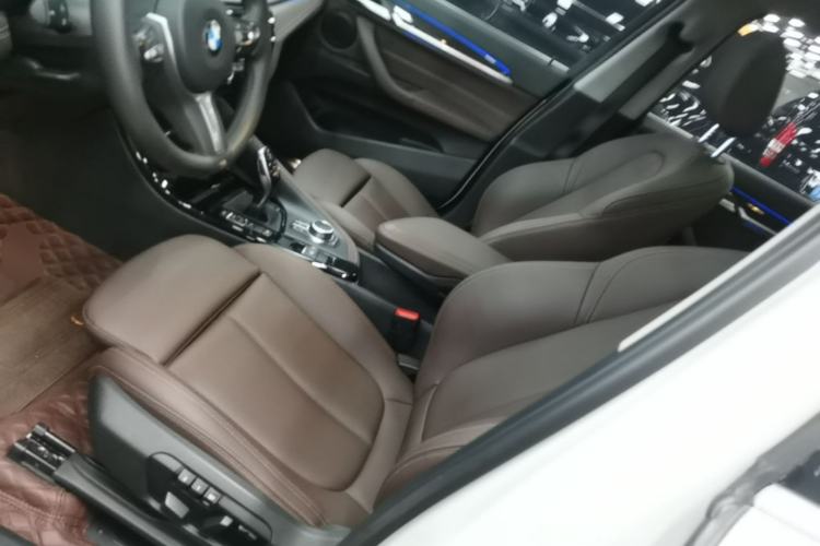 Used BMW X1 2020 xDrive25Li Luxury Edition Left Front Seat