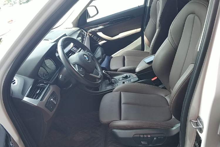 Used BMW X1 2020 sDrive20Li Fashion Model Left Front Seat