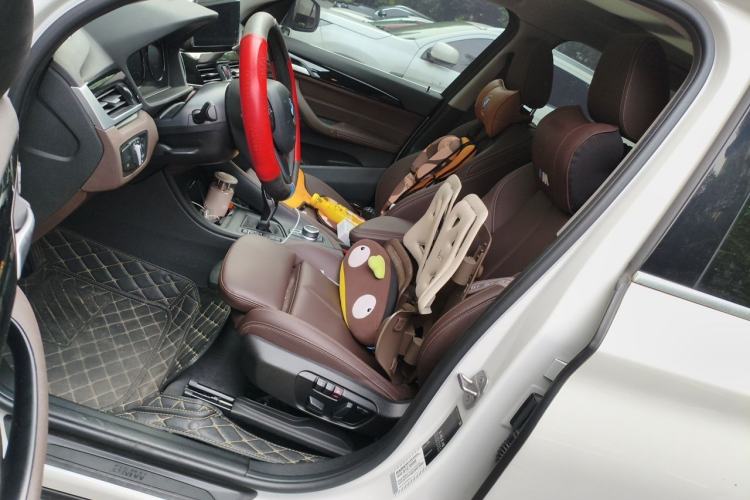 Used BMW X1 2020 sDrive25Li Leading Model Left Front Seat