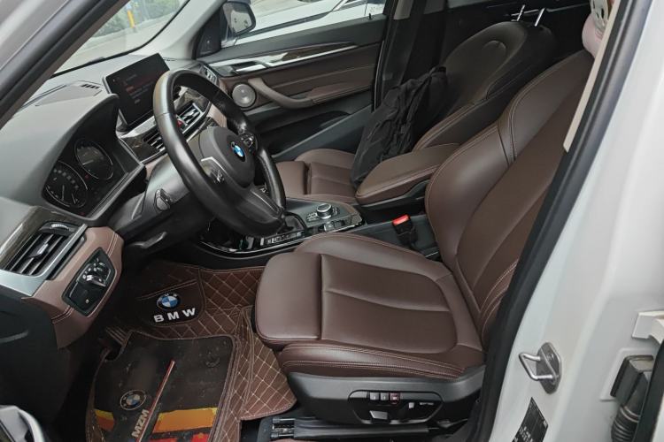 Used BMW X1 2020 xDrive25Li Luxury Edition Left Front Seat