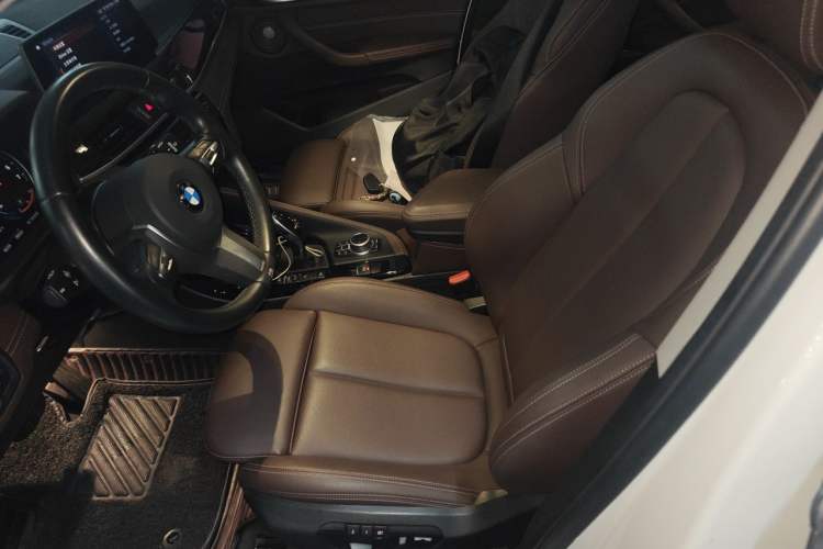 Used BMW X1 2020 xDrive25Li Luxury Edition Left Front Seat