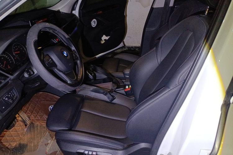Used BMW X1 2020 sDrive20Li Fashion Model Left Front Seat