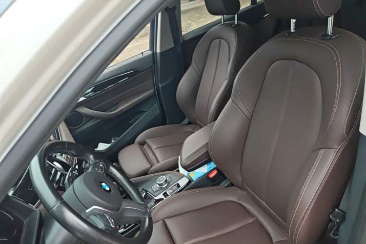 Used BMW X1 2020 sDrive20Li Fashion Model Left Front Seat