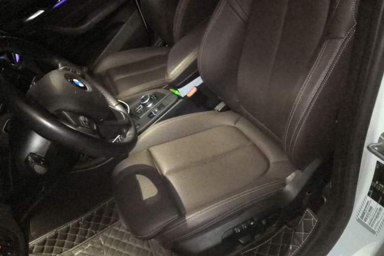 Used BMW X1 2020 sDrive25Li Leading Model Left Front Seat