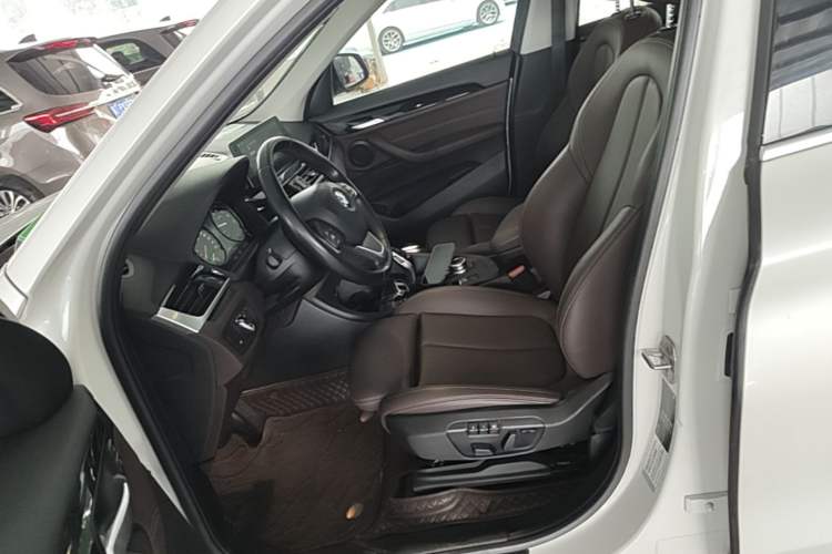 Used BMW X1 2020 sDrive25Li Leading Model Left Front Seat
