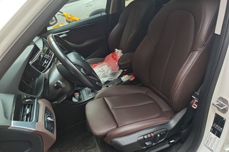 Used BMW X1 2020 sDrive20Li Fashion Model Left Front Seat