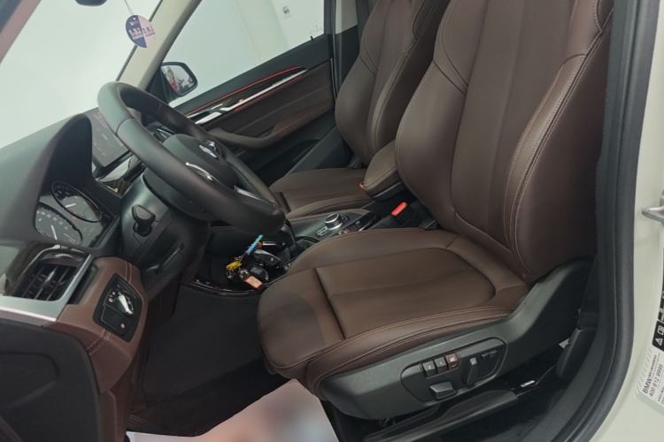 Used BMW X1 2020 xDrive25Li Luxury Edition Left Front Seat