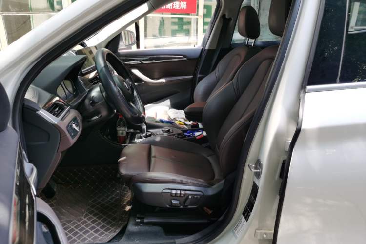 Used BMW X1 2020 xDrive25Li Luxury Edition Left Front Seat