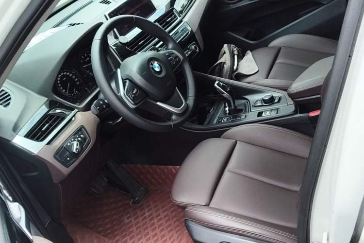 Used BMW X1 2020 sDrive20Li Fashion Model Left Front Seat