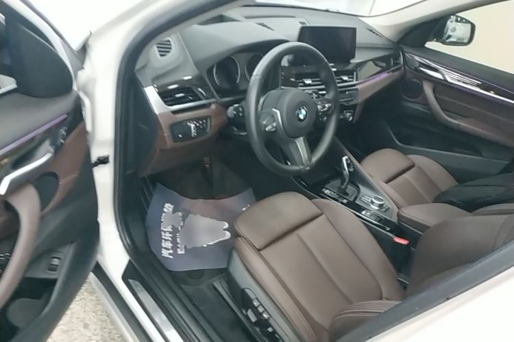 Used BMW X1 2020 xDrive25Li Luxury Edition Left Front Seat