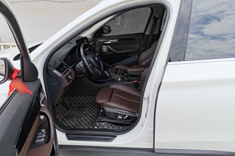 Used BMW X1 2020 sDrive20Li Fashion Model Left Front Seat