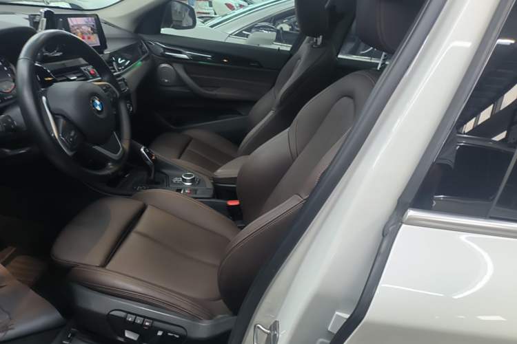 Used BMW X1 2020 sDrive25Li Leading Model Left Front Seat