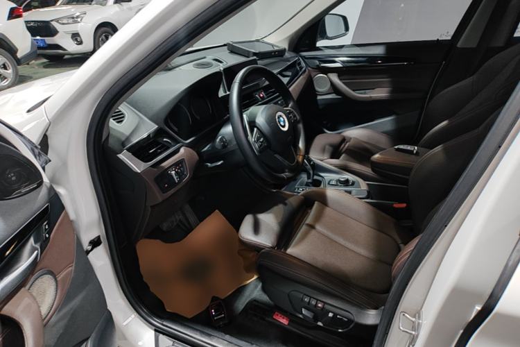 Used BMW X1 2020 sDrive20Li Fashion Model Left Front Seat