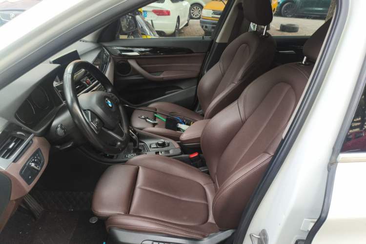 Used BMW X1 2020 sDrive20Li Fashion Model Left Front Seat