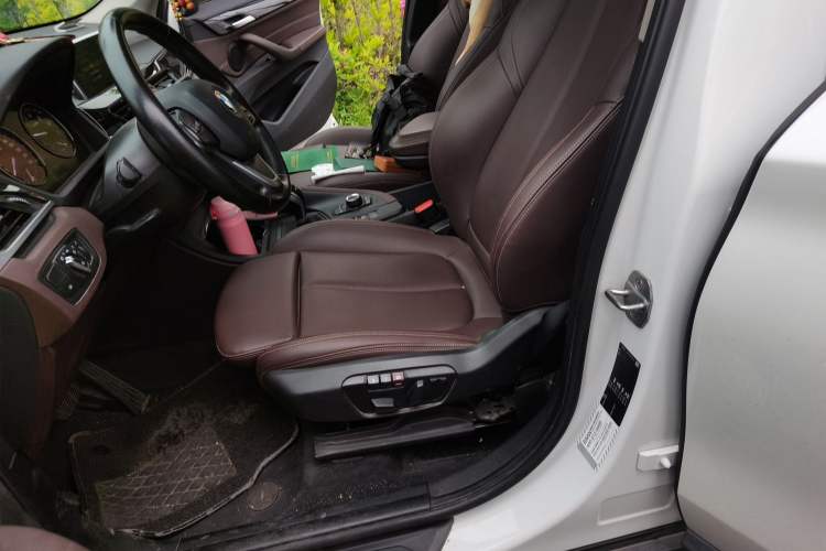 Used BMW X1 2020 sDrive20Li Fashion Model Left Front Seat
