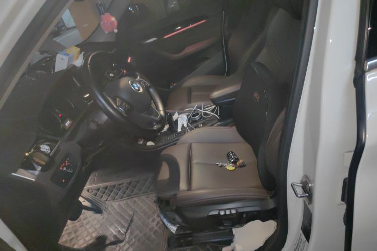 Used BMW X1 2020 sDrive20Li Fashion Model Left Front Seat