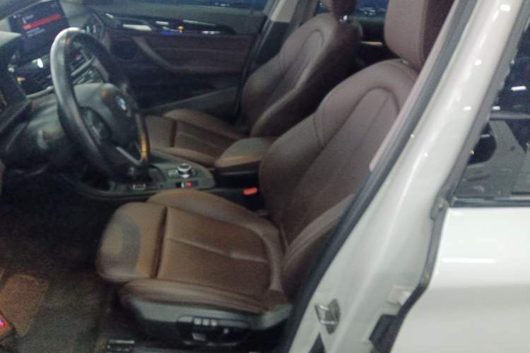 Used BMW X1 2020 sDrive25Li Leading Model Left Front Seat