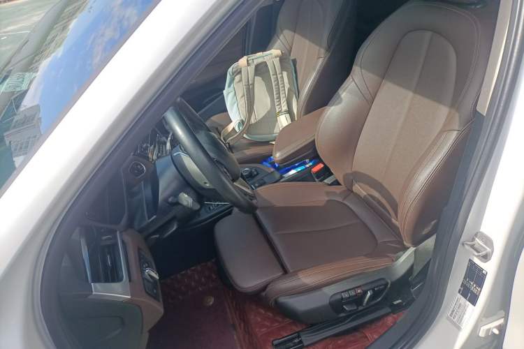 Used BMW X1 2020 sDrive20Li Fashion Model Left Front Seat