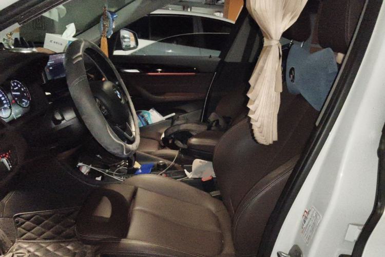 Used BMW X1 2020 sDrive20Li Fashion Model Left Front Seat