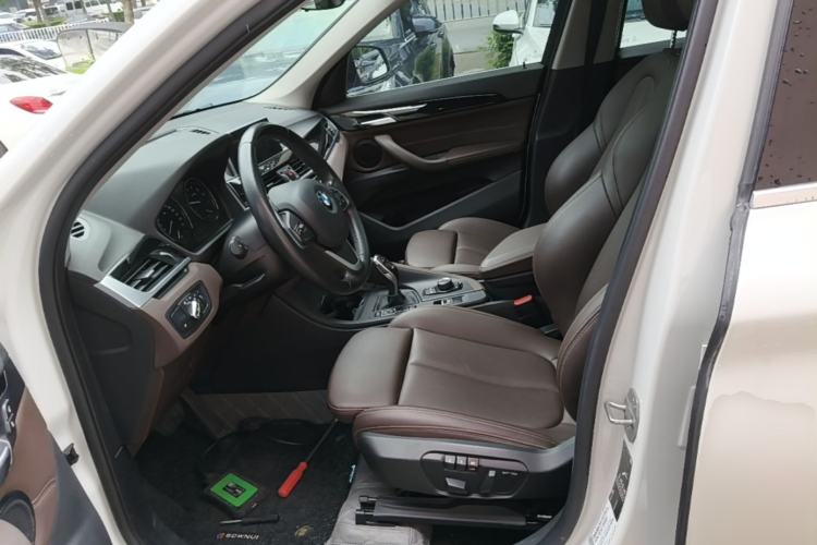 Used BMW X1 2020 sDrive20Li Fashion Model Left Front Seat