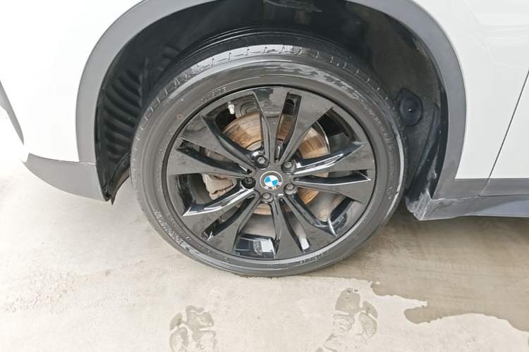 Used BMW X1 2020 sDrive20Li Fashion Model Left Front Wheel Hub