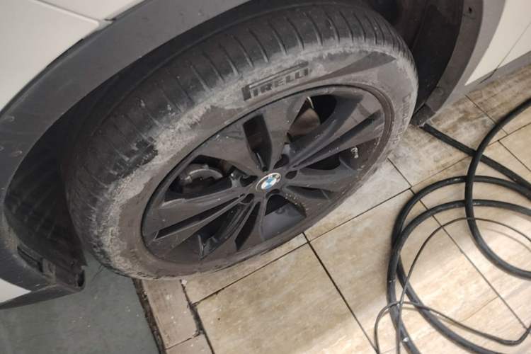Used BMW X1 2020 sDrive20Li Fashion Model Left Front Wheel Hub