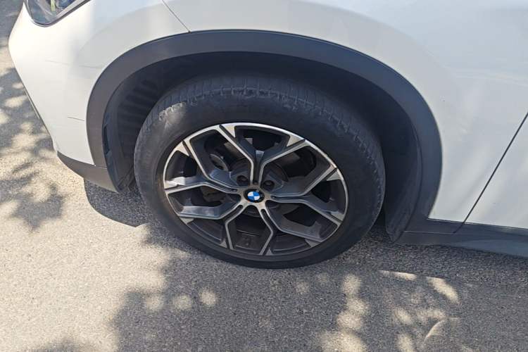 Used BMW X1 2020 sDrive20Li Fashion Model Left Front Wheel Hub