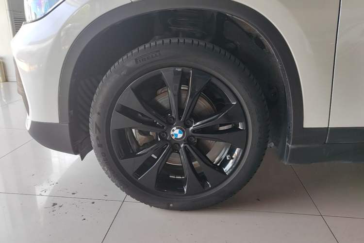 Used BMW X1 2020 sDrive20Li Fashion Model Left Front Wheel Hub