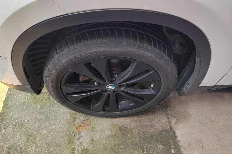 Used BMW X1 2020 sDrive20Li Fashion Model Left Front Wheel Hub