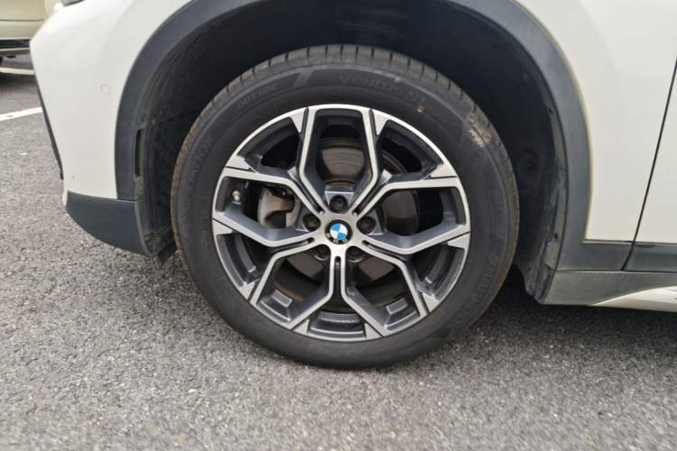 Used BMW X1 2020 sDrive20Li Premium Edition Left Front Wheel Hub