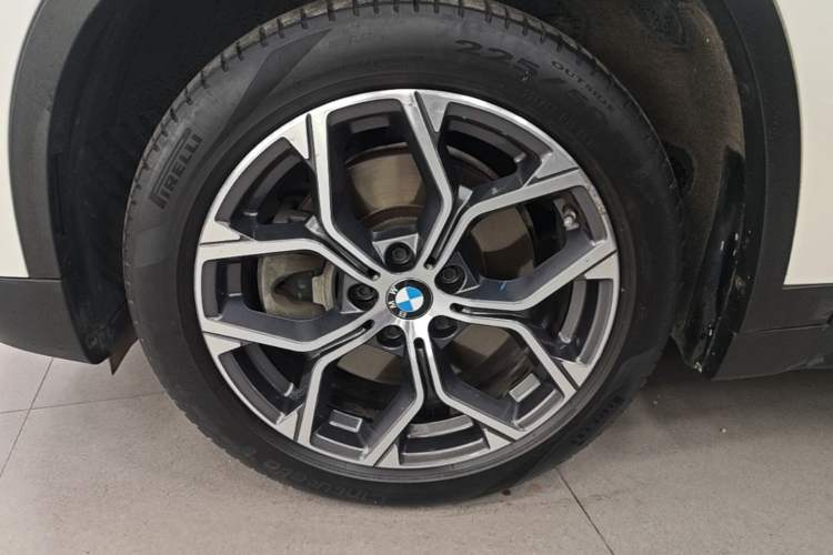 Used BMW X1 2020 sDrive25Li Leading Model Left Front Wheel Hub