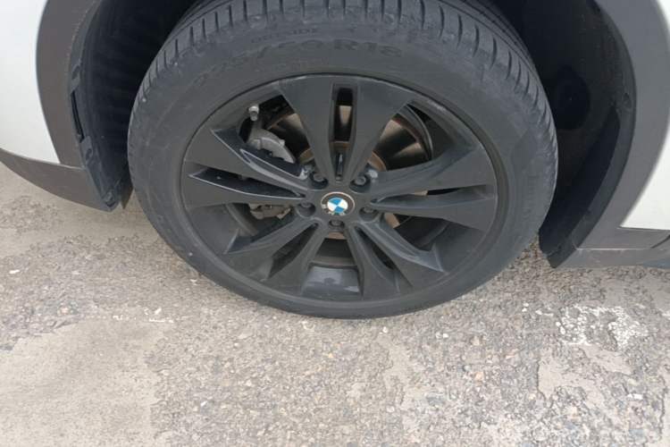 Used BMW X1 2020 sDrive20Li Fashion Model Left Front Wheel Hub