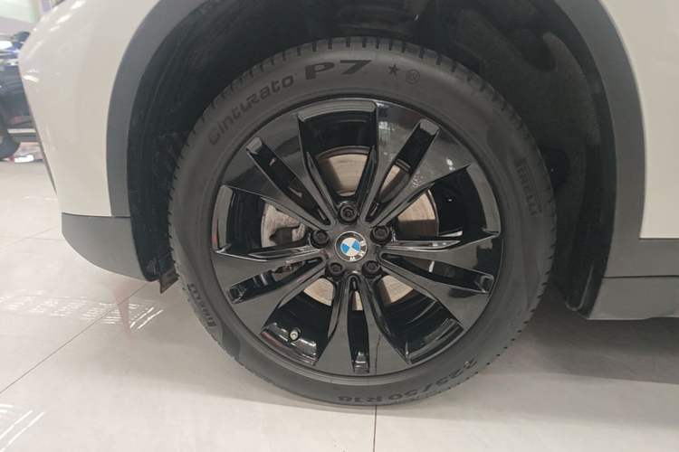Used BMW X1 2020 sDrive20Li Fashion Model Left Front Wheel Hub