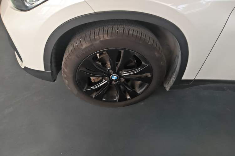Used BMW X1 2020 sDrive20Li Fashion Model Left Front Wheel Hub