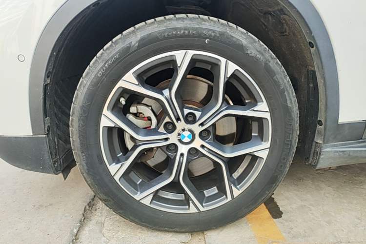 Used BMW X1 2020 sDrive25Li Leading Model Left Front Wheel Hub