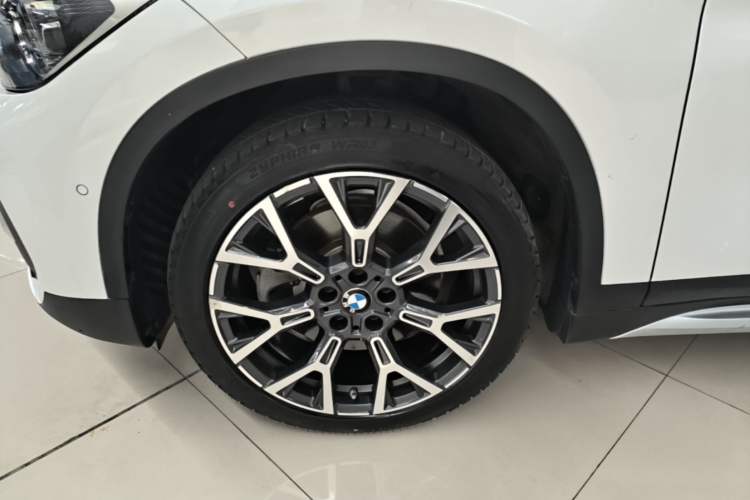 Used BMW X1 2020 xDrive25Li Luxury Edition Left Front Wheel Hub