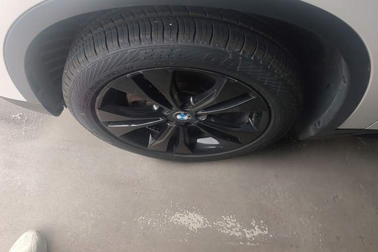 Used BMW X1 2020 sDrive20Li Fashion Model Left Front Wheel Hub