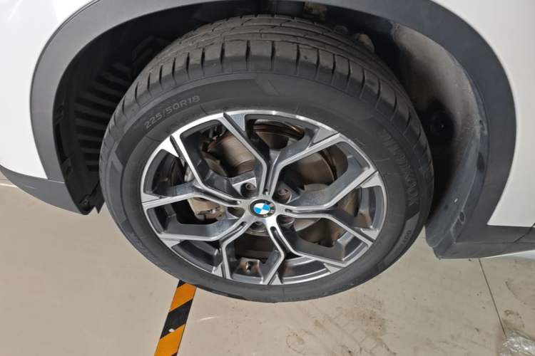 Used BMW X1 2020 sDrive20Li Premium Edition Left Front Wheel Hub