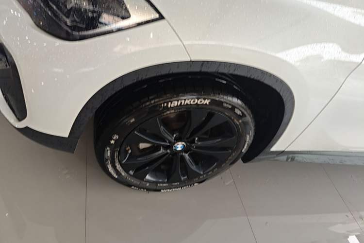Used BMW X1 2020 sDrive20Li Fashion Model Left Front Wheel Hub