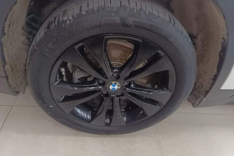 Used BMW X1 2020 sDrive20Li Fashion Model Left Front Wheel Hub