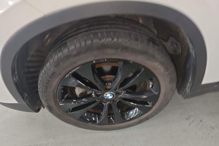 Used BMW X1 2020 sDrive20Li Fashion Model Left Front Wheel Hub